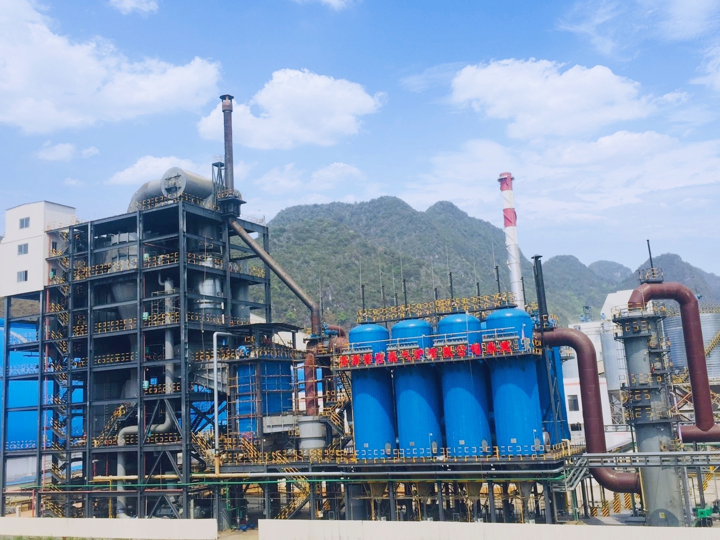 濟南黃臺循環(huán)流化床氣化爐煤氣站