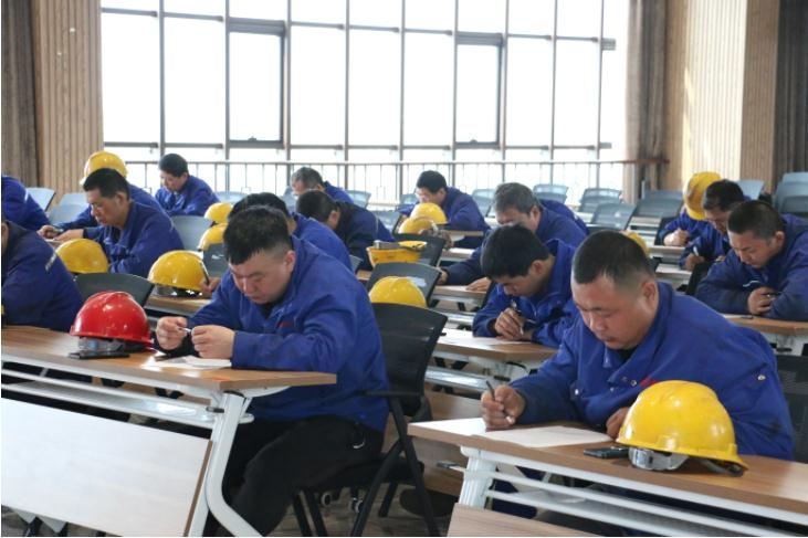 理論考試